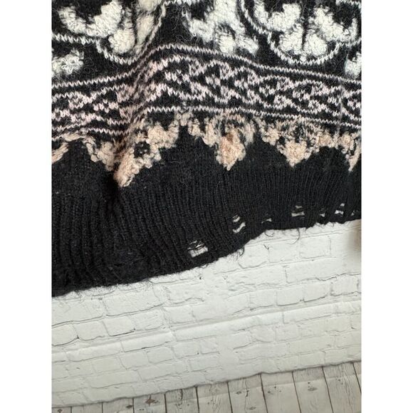 BY ANTHROPOLOGIE black white wool blend oversized knit sweater pullover M NWOT - Picture 6 of 10